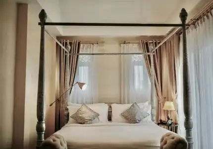 Noursabah Bed Bangkok - 192