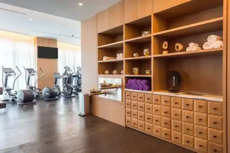 SLS LUX Brickell - 35