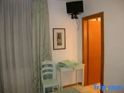 Adua - 60
