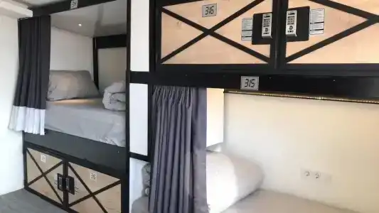Musk Hostel - 22