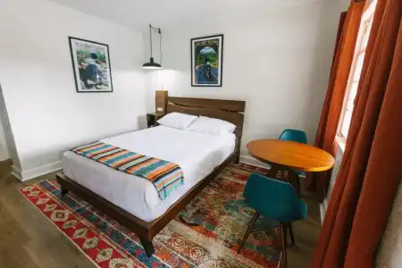 2 Master Suites - Clean - Cozy - WiFi - Elk - Covered Porch - ezAccess - 5 Stars - 5