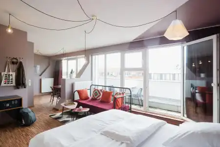 The Circus Hostel - 6