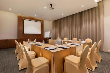 Ramada by Wyndham Dubai Barsha Heights - 29