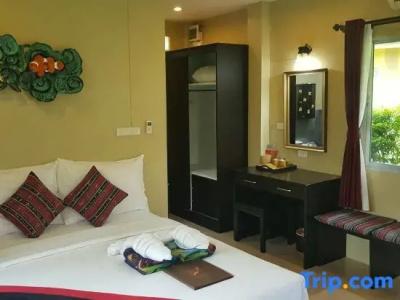 Lanta Castaway Beach Resort - 107