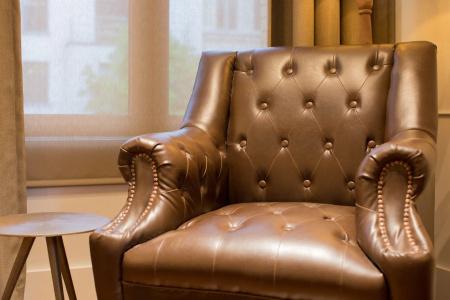 A Place - Boutique Emile - 1