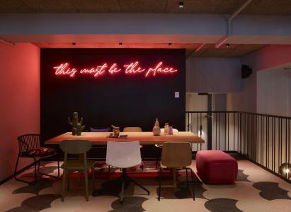 Moxy Athens City - 22