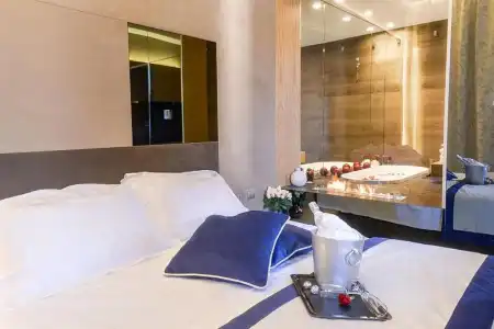 Sun Suite Luxury Pantheon - 69