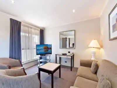 Comfort Inn On Raglan - 50