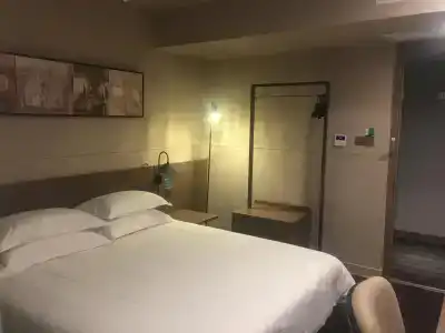 Jinjiang Inn Select Shanghai International Resort Area East Kangqiao Road - 6