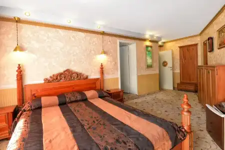 Sveti Nikola Boutique - 30