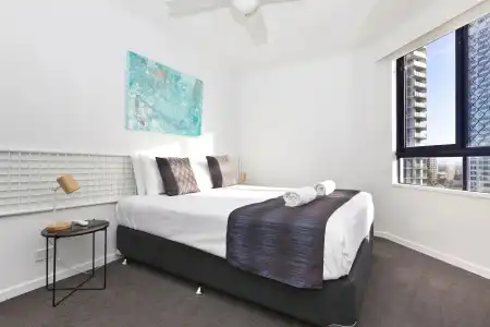 Surf Regency Apartments - 31