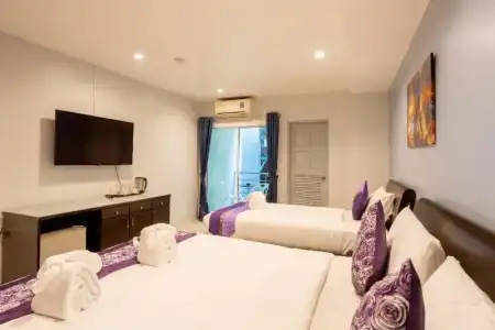 The Great at Patong - 27