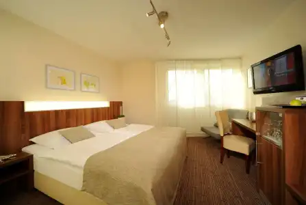 Parkhotel - 3