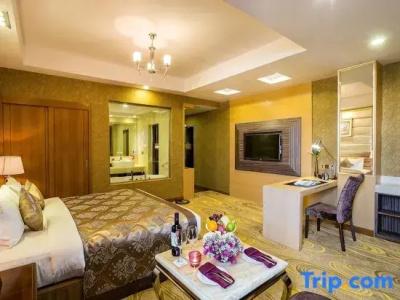Best Western Chinatown - 126