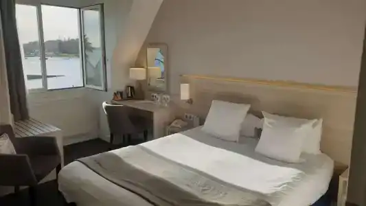 Best Western Le Roof - 166