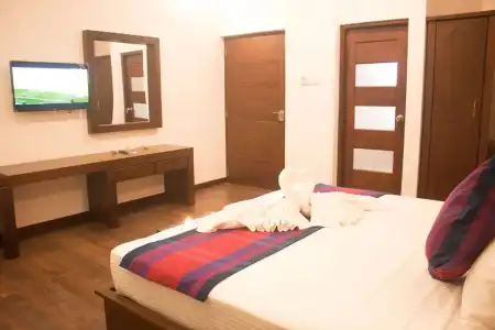 The Suite 262 - 67