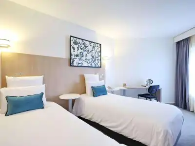 Mercure Grenoble Centre Porte des Alpes - 1