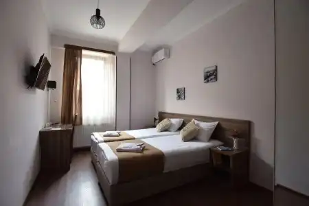 Hotel444 - 22