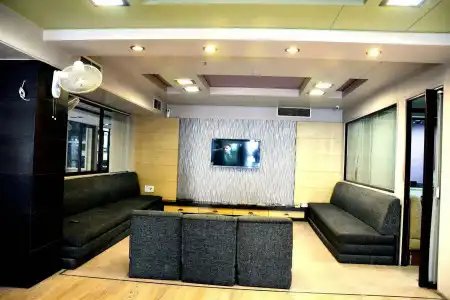Arco Palace - 11