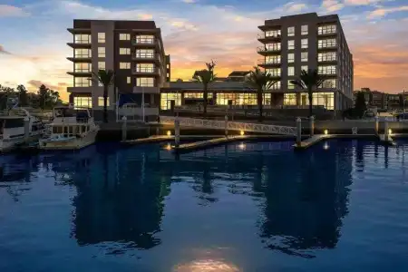 Residence Inn by Marriott Marina del Rey - 57