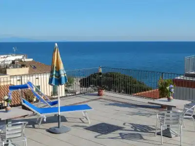 Riviera B&B Rooms and Apartament SEA-VIEW - 35