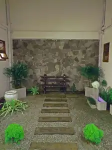 OYO 348 Ocean Bay Surf Resort - 10