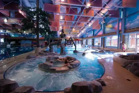 Swiss Chalet Motel - 13