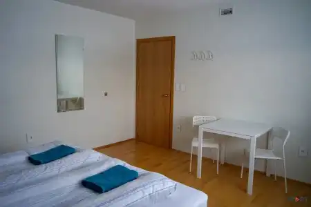 Start Hostel - 63