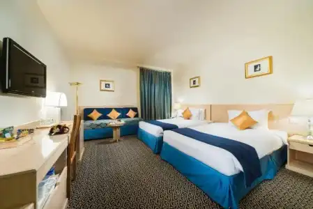 Tulip Inn Downtown Muscat - 29