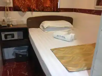 Woodstock Hostel - 57