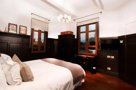 Boutique Castillo Rojo - 196