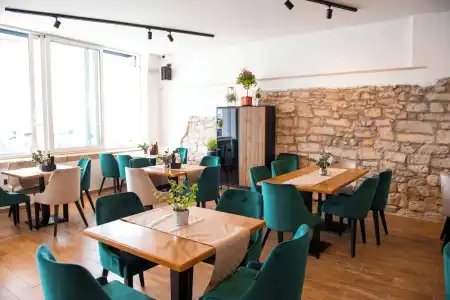 Marina - Restaurant - 24