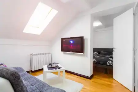 Central Park Residence Guest House - 71