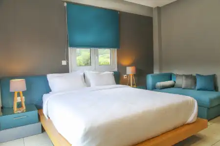 Royal and Suites - 13