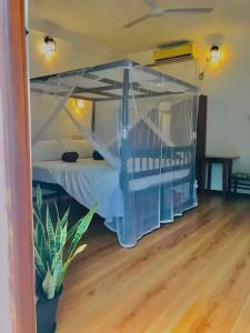Mirissa Beach Inn - 74