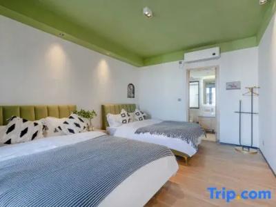 Island Skylight Resort - 175