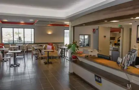 ACE Hôtel Annecy - 11
