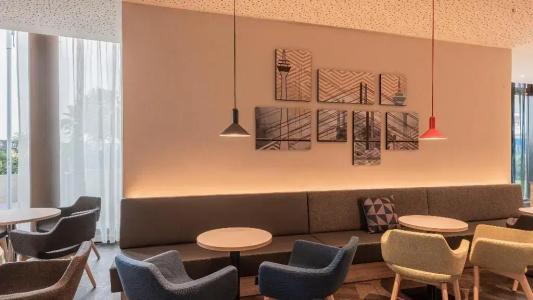 Holiday Inn Express Düsseldorf - Hauptbahnhof - 23