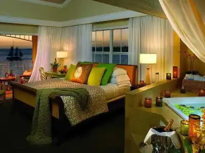 Ocean Key Resort - A Noble House Resort - 49