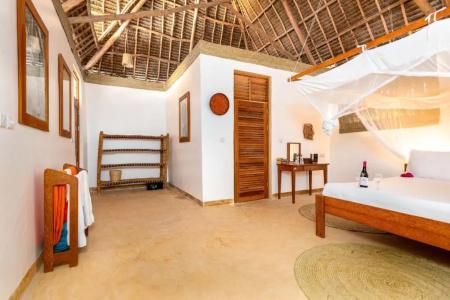 Zanzibar Sunrise at Bandas - 48