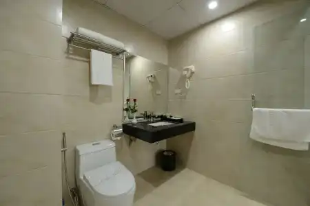 Blue Hanoi Inn City - 39