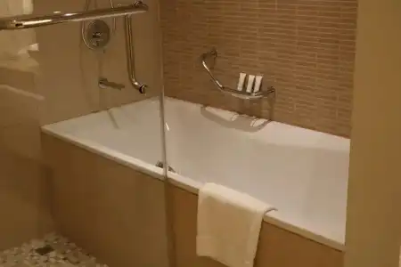 Crowne Plaza Sohar by IHG - 87