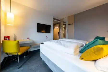 Serways Hösel - 78