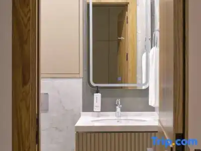 Stylo Residences & Suites Apart - 97