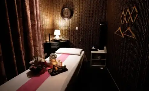 Signature Apartments & Spa - 19