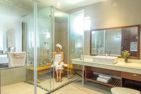 Dong Duong & Suites - 105