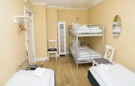 Lilla Brunn - Hostel - 31