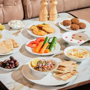 Premier Inn Dubai Barsha Heights - 45