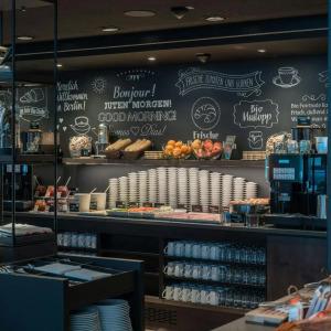 Motel One Berlin-Alexanderplatz - 25