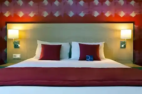 Mercure St Malo Front De Mer - 84